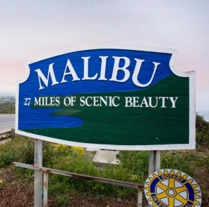 Malibu Pacific Palisades- Rent Luxury Restroom and Shower Trailers